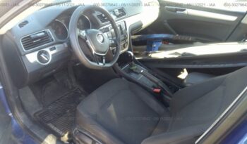 2016 Volkswagen Passat-9300$ full