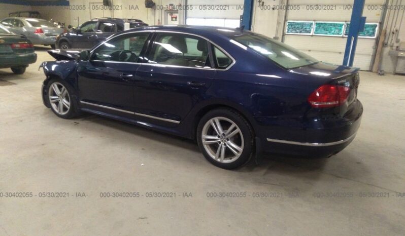 2014 Volkswagen Passat 2.0 TDI SEL Premium -8700$ full