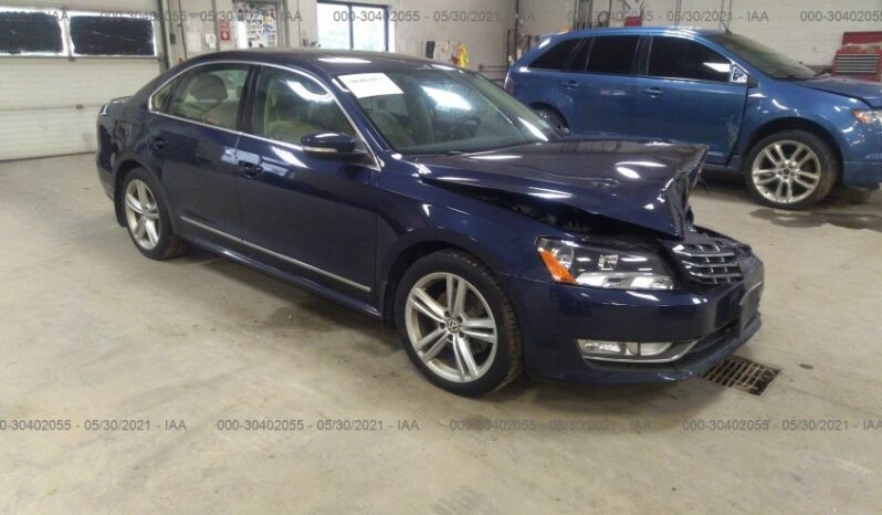 2014 Volkswagen Passat 2.0 TDI SEL Premium -8700$ full