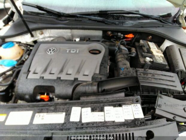 2013 VOLKSWAGEN PASSAT TDI SE W/SUNROOF-$10100 full