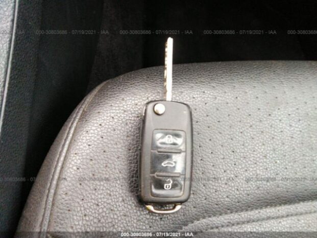 2013 VOLKSWAGEN PASSAT TDI SE W/SUNROOF-$10100 full