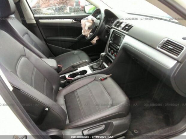 2013 VOLKSWAGEN PASSAT TDI SE W/SUNROOF-$10100 full