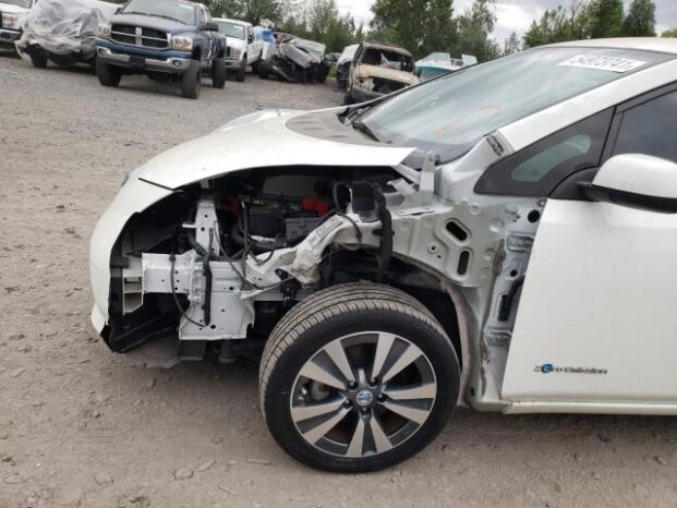2017 NISSAN LEAF S – 9300$ full