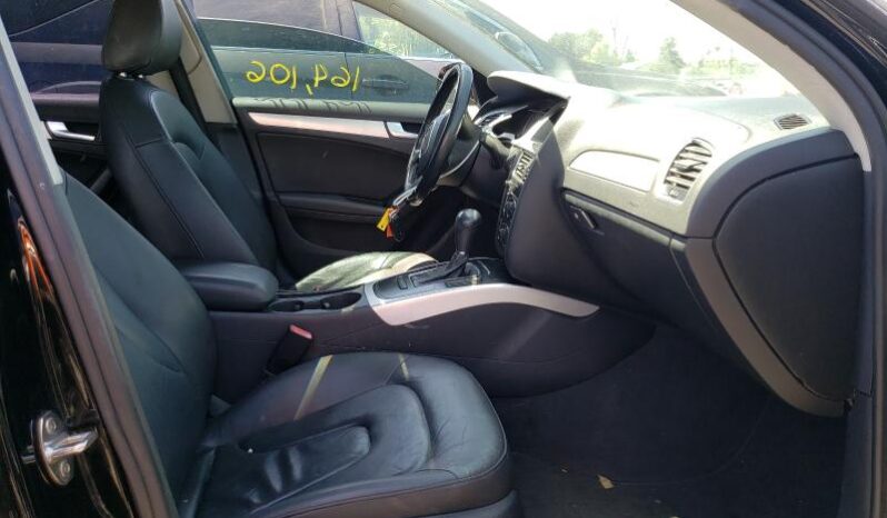 2011 Audi A4 Premium-8000$ full