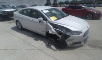 Ford Fusion Hybrid 2013 2.0 SE+ 9990$ full