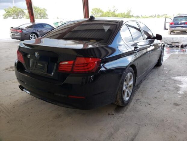 2010 BMW 528 I-$11500 full