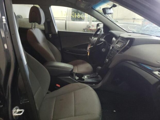 2015 Hyundai Santa Fe 12000$ full