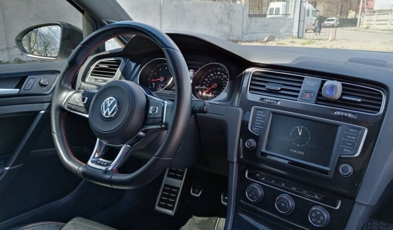 Volkswagen Golf GTI 2017 full