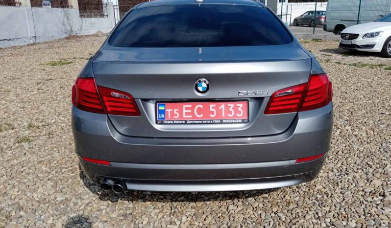 BMW 528i 2012 full