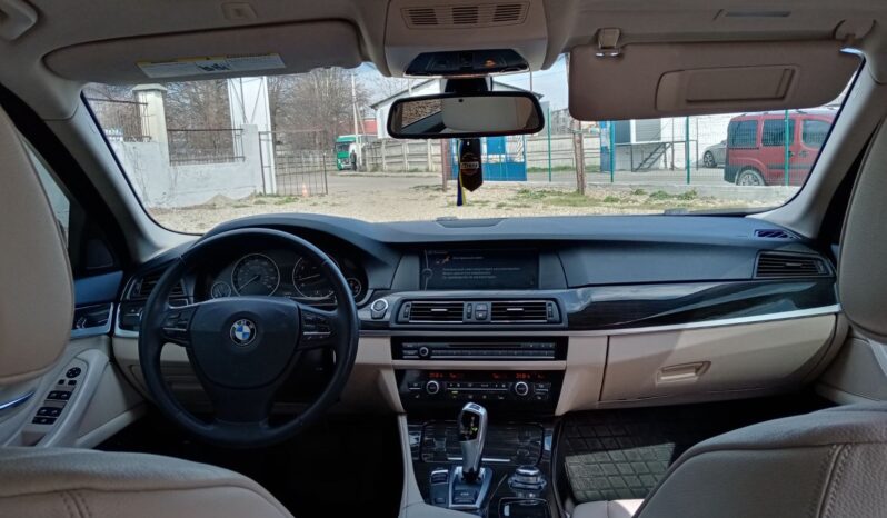 BMW 528i 2012 full