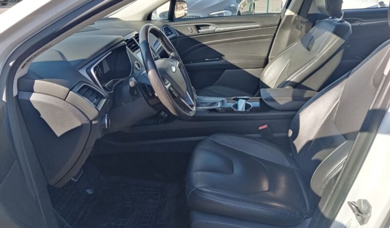 Ford Fusion TITANIUM full