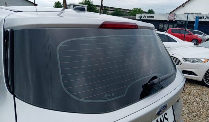 Ford Escape 2017 full