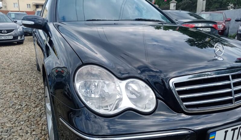 Mercedes-Benz C 200 Avangarde Kompressor 2005 full