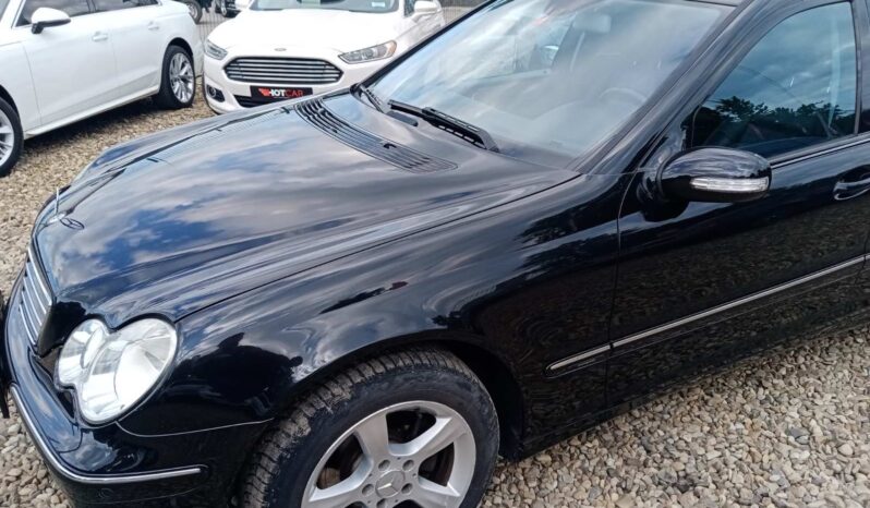 Mercedes-Benz C 200 Avangarde Kompressor 2005 full