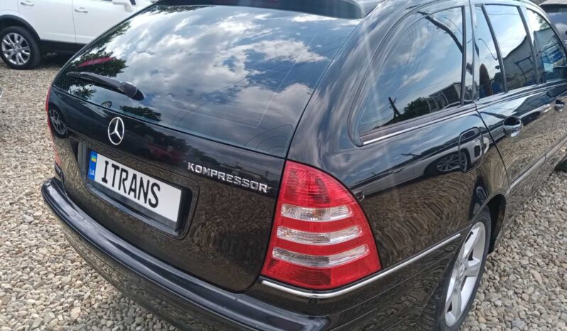 Mercedes-Benz C 200 Avangarde Kompressor 2005 full