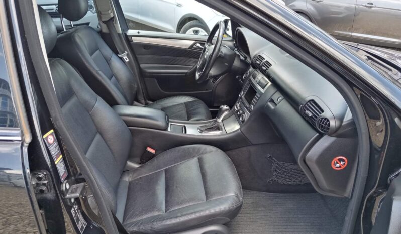Mercedes-Benz C 200 Avangarde Kompressor 2005 full