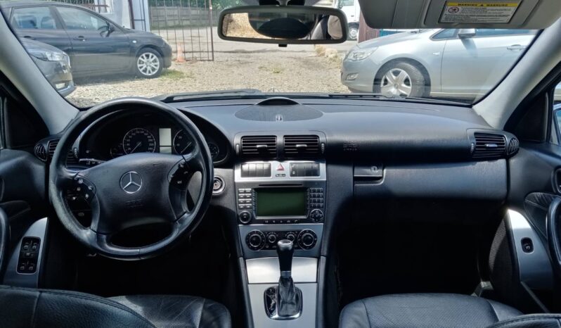 Mercedes-Benz C 200 Avangarde Kompressor 2005 full