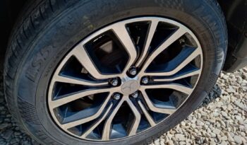 Mitsubishi Outlander SE full