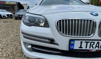 BMW 528 XDrive 2012 full