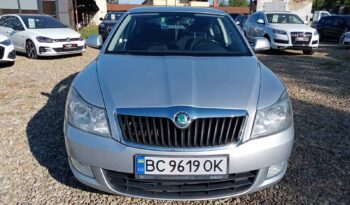 Skoda Octavia A5 2012 full