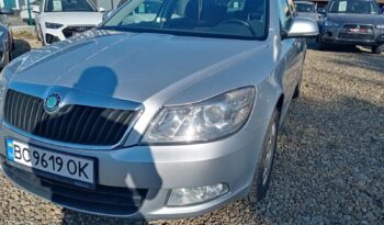 Skoda Octavia A5 2012 full