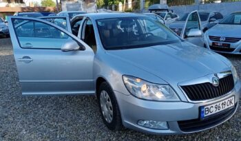 Skoda Octavia A5 2012 full