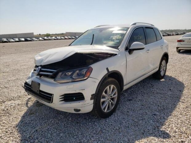 2013 VOLKSWAGEN TOUAREG V6 TDI – $13000 full