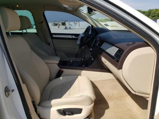 2013 VOLKSWAGEN TOUAREG V6 TDI – $13000 full