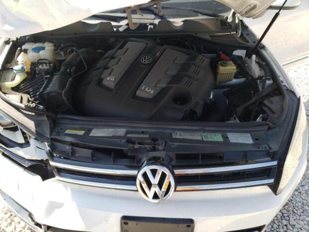 2013 VOLKSWAGEN TOUAREG V6 TDI – $13000 full