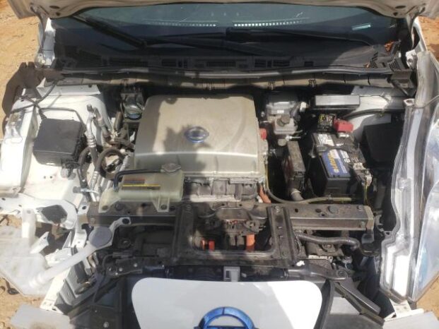 2015 NISSAN LEAF S -$8400 full