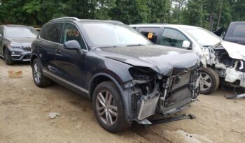 2015 VOLKSWAGEN TOUAREG V6 TDI – $17900 full