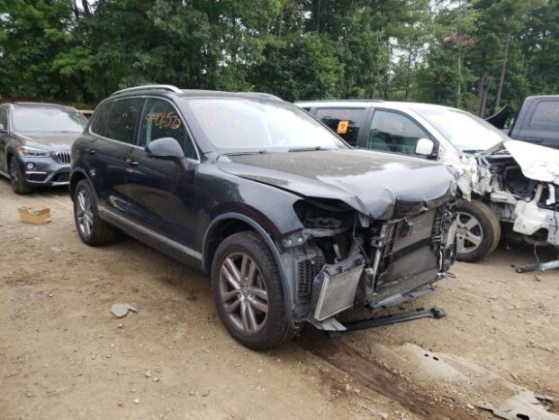 2015 VOLKSWAGEN TOUAREG V6 TDI – $17900 full