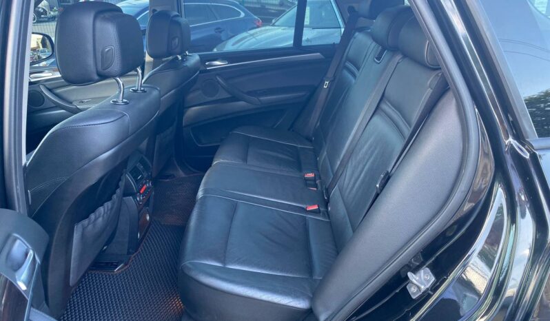 BMW X5 XDrive 35D 2011 full