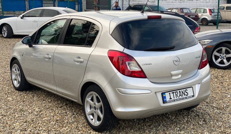Opel Corsa EcoFLEX 2011 full