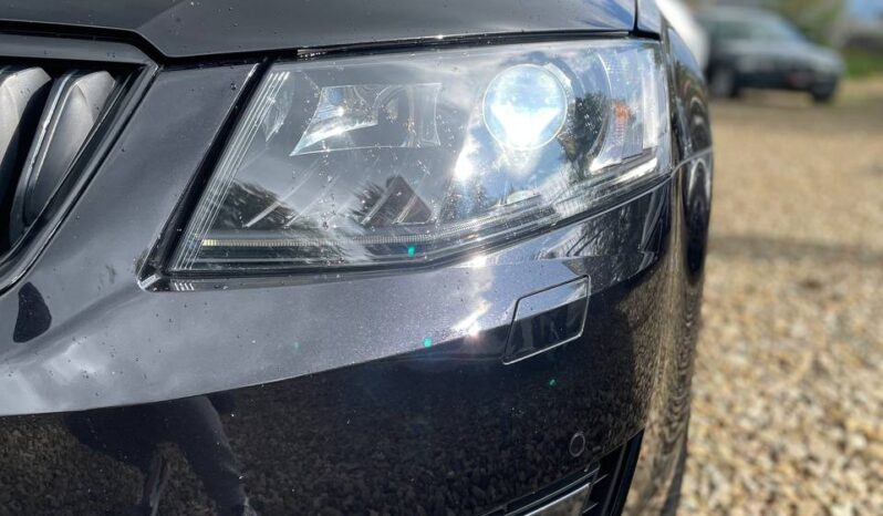 Skoda Octavia 2016 •RS 2.0 TDI DSG (184 к.с.) 4х4 full