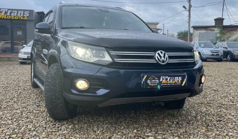 Volkswagen Tiguan 4Motion full
