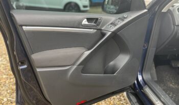 Volkswagen Tiguan 4Motion full