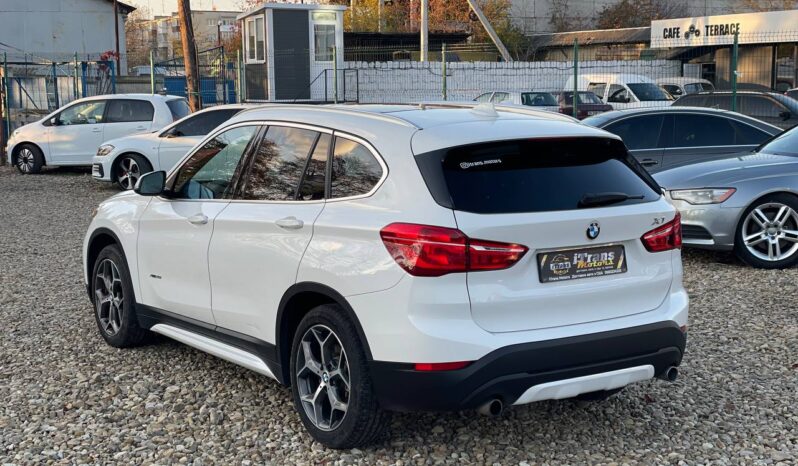BMW X1 XDrive full