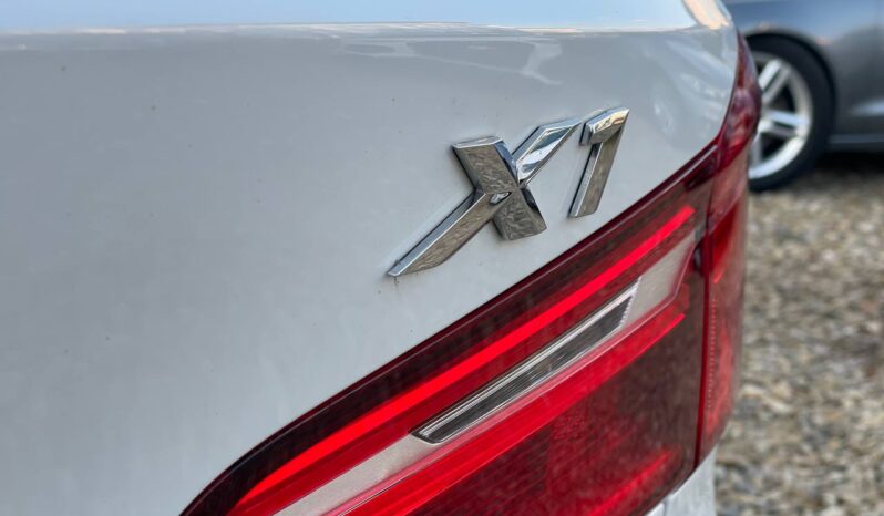 BMW X1 XDrive full