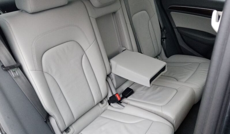 Audi Q5 full