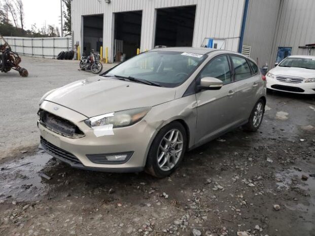 2015 FORD FOCUS SE – $6900 full