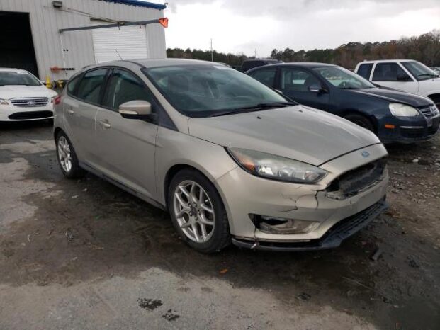 2015 FORD FOCUS SE – $6900 full
