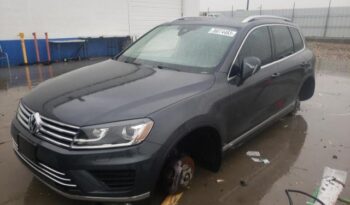 2016 VOLKSWAGEN TOUAREG TDI – $16000 full