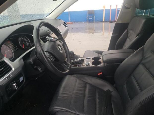 2016 VOLKSWAGEN TOUAREG TDI – $16000 full
