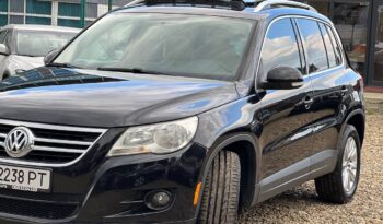 Volkswagen Tiguan full
