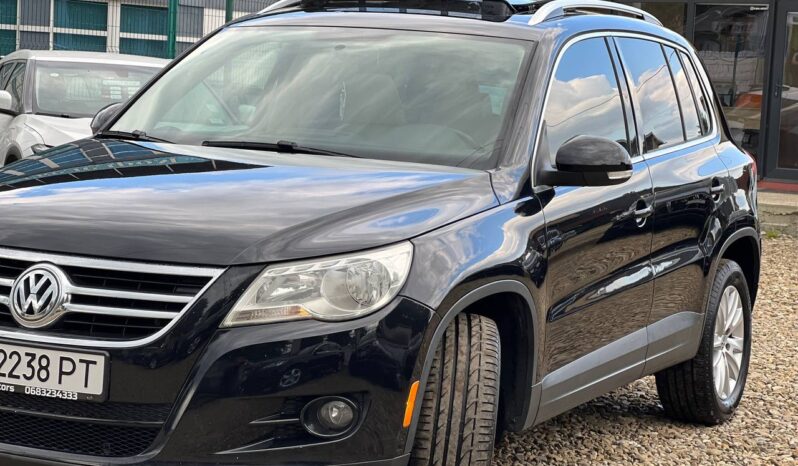 Volkswagen Tiguan full