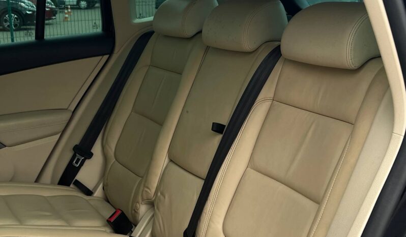 Volkswagen Tiguan full