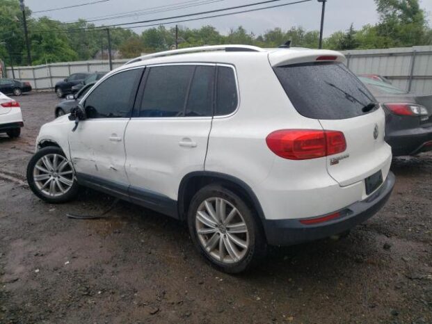 2012 VOLKSWAGEN TIGUAN S – $8000 full
