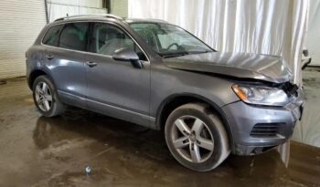2014 VOLKSWAGEN TOUAREG V6 TDI – $16000 full