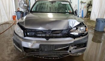 2014 VOLKSWAGEN TOUAREG V6 TDI – $16000 full